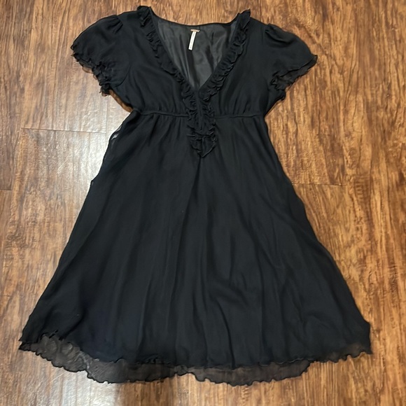 Free People Black Silk Mini Dress Lined Lettuce Edges empire waist ruffle 6 - Picture 4 of 7